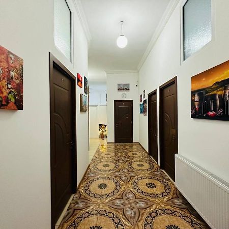 Hotel Gallery Home Tbilisi Exterior photo